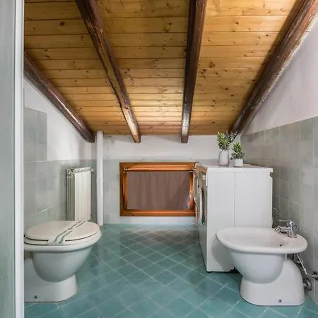 Apartamento Mansarda Con Vista